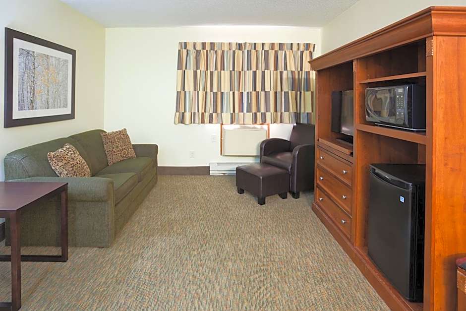 Fargo Inn and Suites