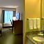 Days Inn & Suites by Wyndham Eunice