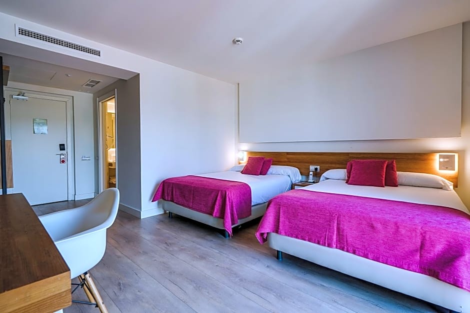 Hotel Brisamar Suites