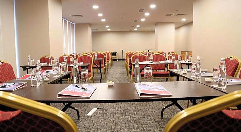 Ramada Hotel & Suites Istanbul Sisli