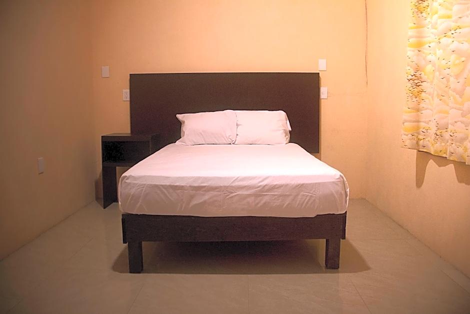 OYO Hotel Trigos De Oro