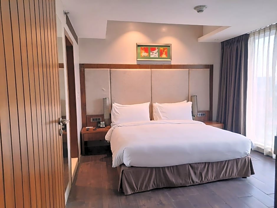 Holiday Inn Kolkata Airport By IHG