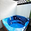 Baden Lodge Motel - PRIVATE SPA Bath