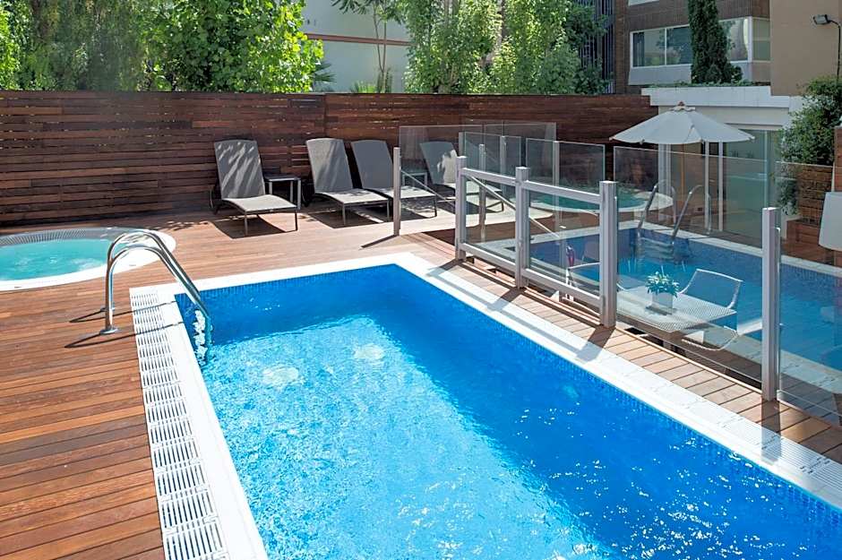 Catalonia Mikado Hotel
