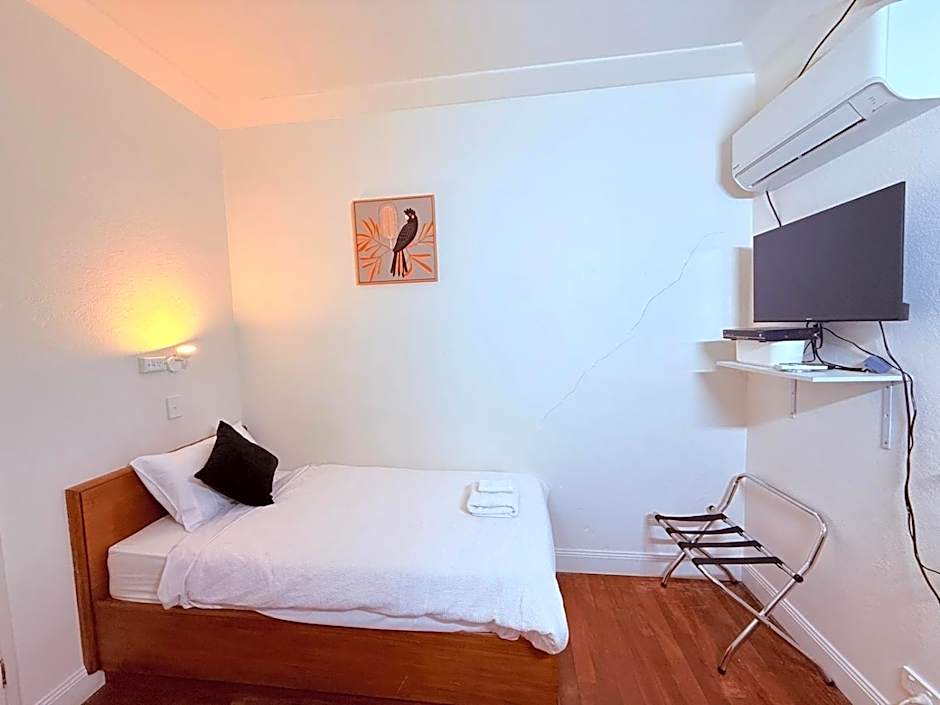 Coonalpyn Hotel