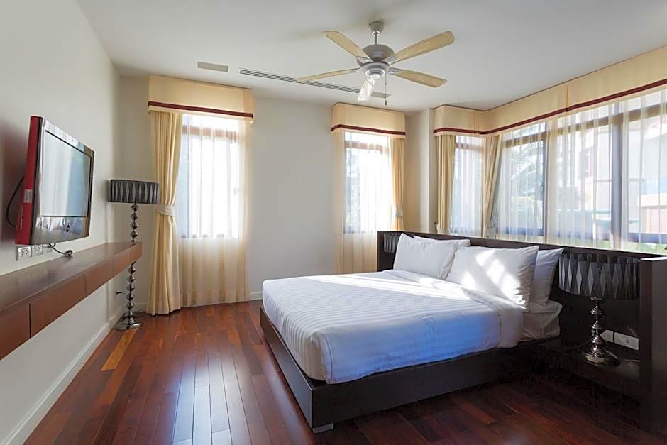 Amatapura Beachfront Villa 12, SHA Certified