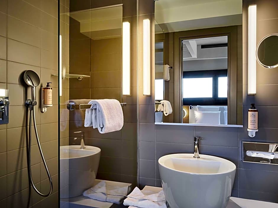 Mercure Rome Colosseum Centre