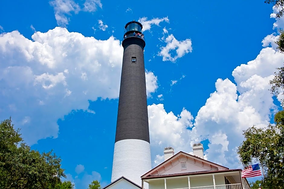 Holiday Inn Resort Pensacola Beach, an IHG Hotel