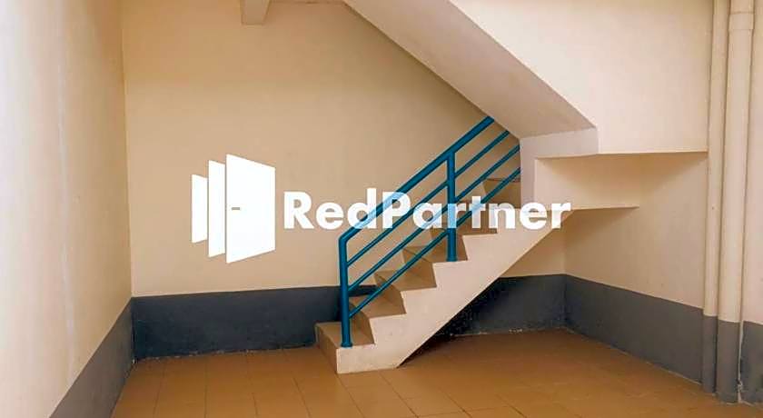 Pits Hotel Mitra RedDoorz near Atom Mall