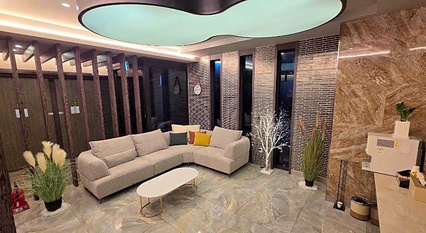 Jinju KAI Tourist Hotel