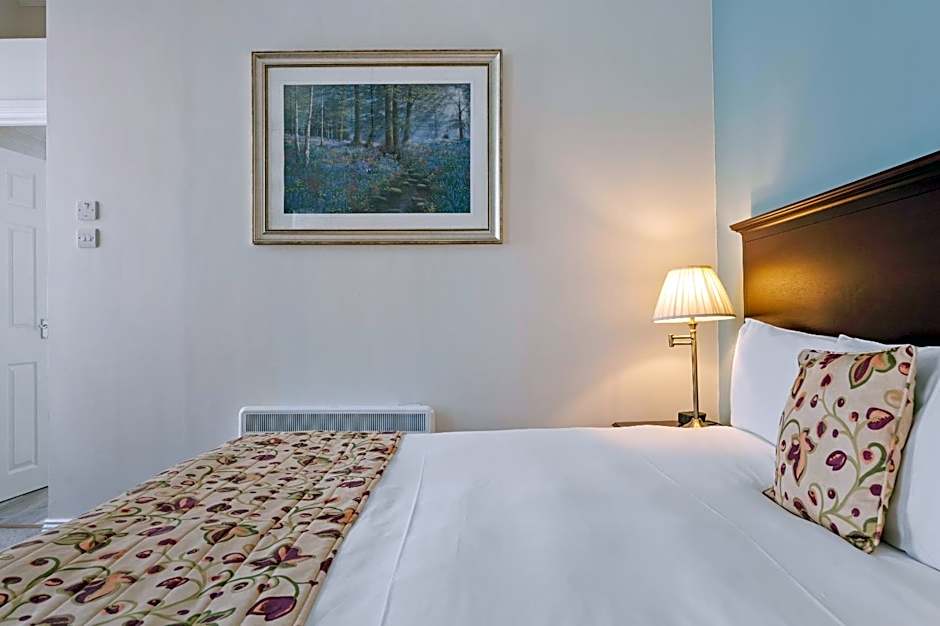 Sleeping Bear Hotels Dorchester