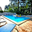 Fantastic outdoor area, private pool, Tennis Court Golf Practice Facility