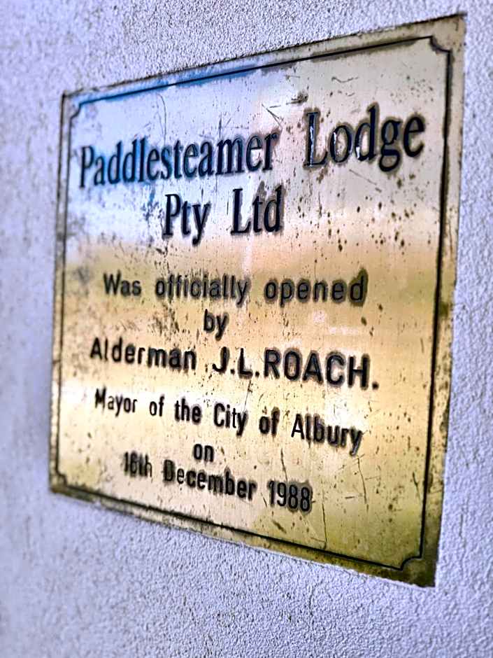 Albury Paddlesteamer Motel