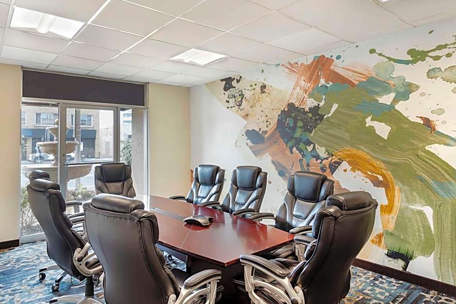 Best Western Mill River Manor