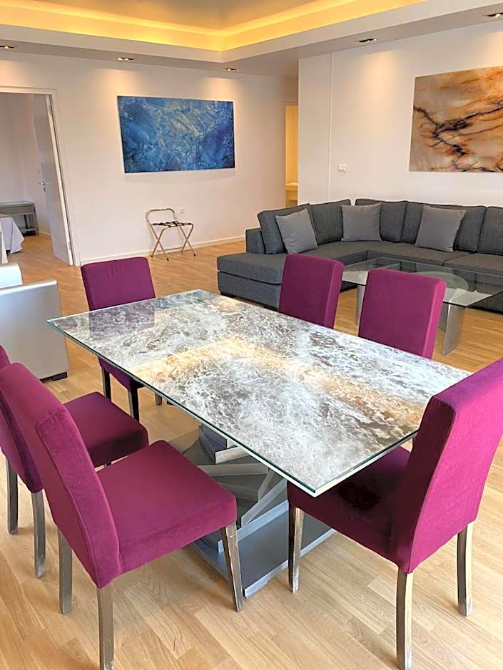 Theoxenia House Hotel