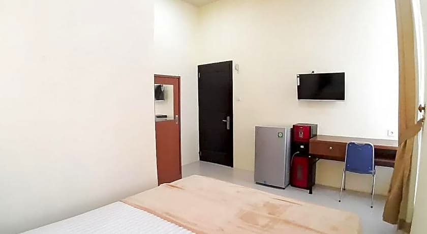 RedDoorz Syariah near Transmart Jambi 2