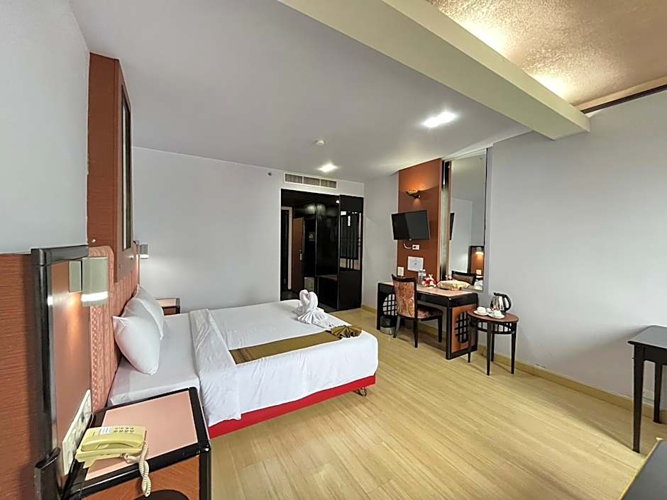 BP Grand Tower Hotel