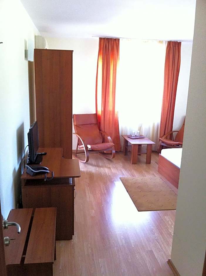 JRB Hotel