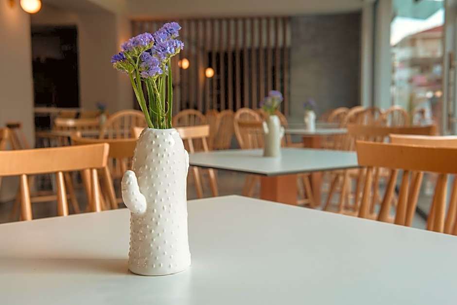 Ammos Beach Seaside Luxury Suites Hotel