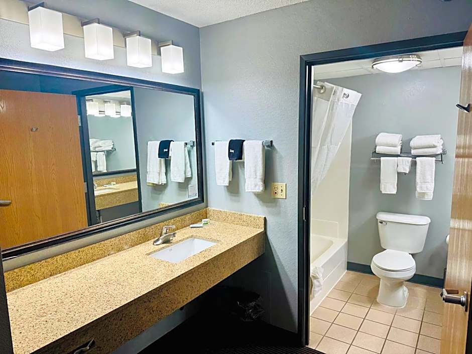 AmericInn by Wyndham Stillwater