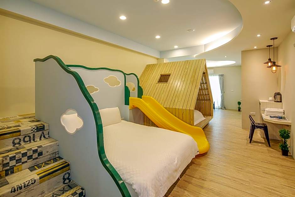 Happiness Yes Inn