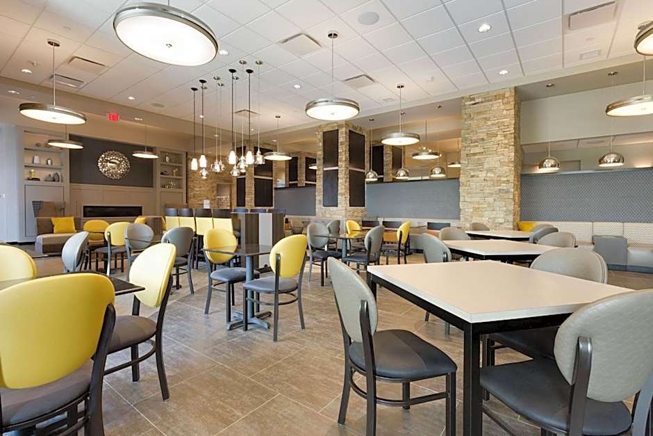 Drury Plaza Hotel Cape Girardeau Conference Center