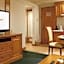 Harmoni Suites Hotel