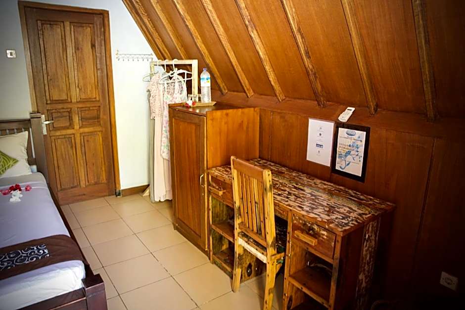 Lucy's Garden Hotel