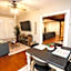 Historic Home Family Friendly Close to Seawall
