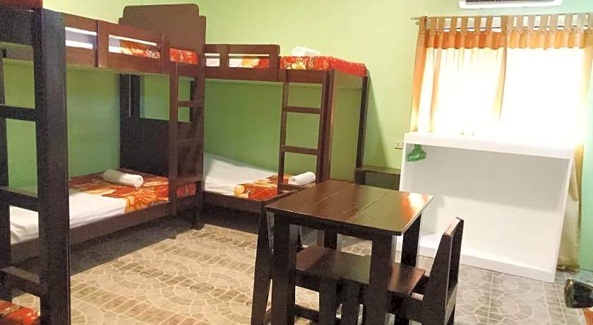 Antonios Pension House