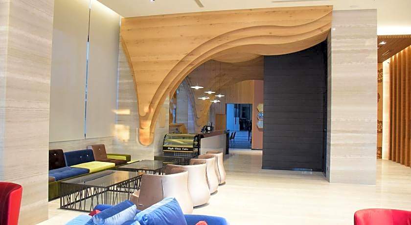 Golden Tulip Glory Fine Hotel