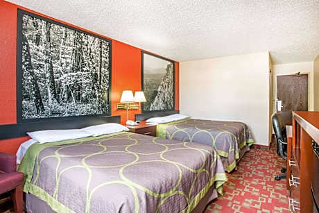 Queen Room with Two Queen Beds - Non-Smoking