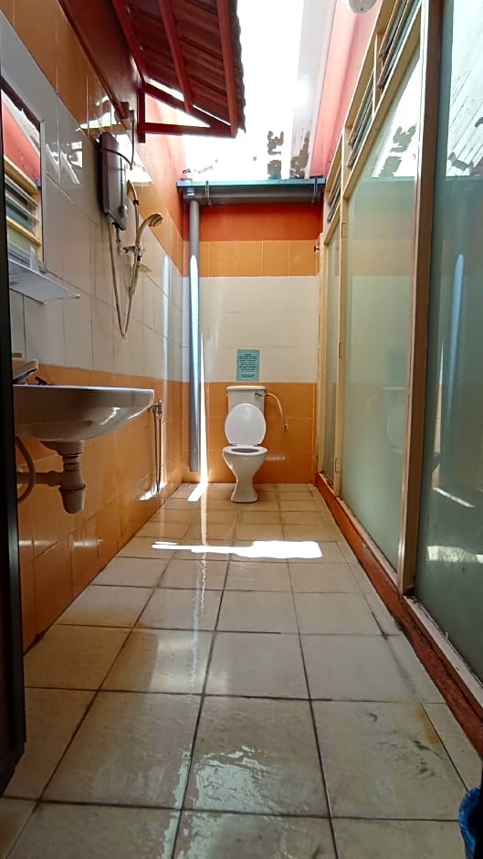 Straits Settlement Inn