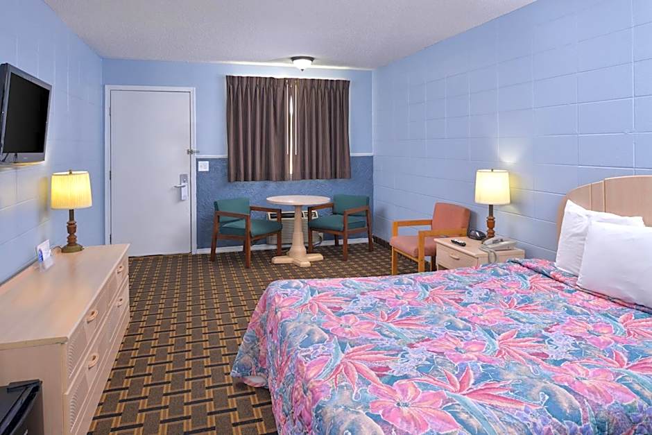 Americas Best Value Inn & Suites Branson - Near the Strip