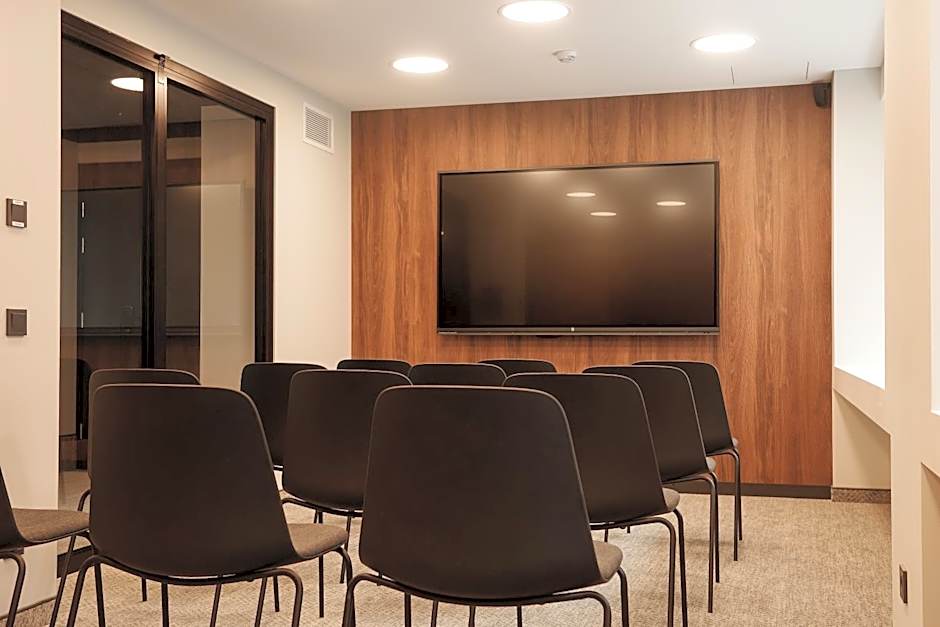 AIRINN Vilnius Airport Hotel RENOVATED 2025
