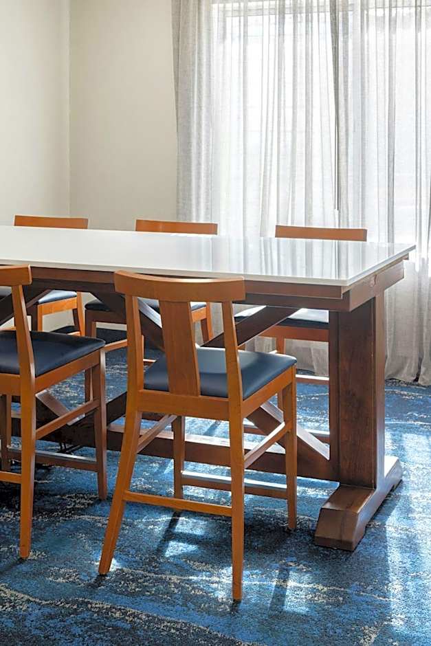 Fairfield Inn & Suites by Marriott Fort Wayne