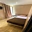 LPL Paris Hotel