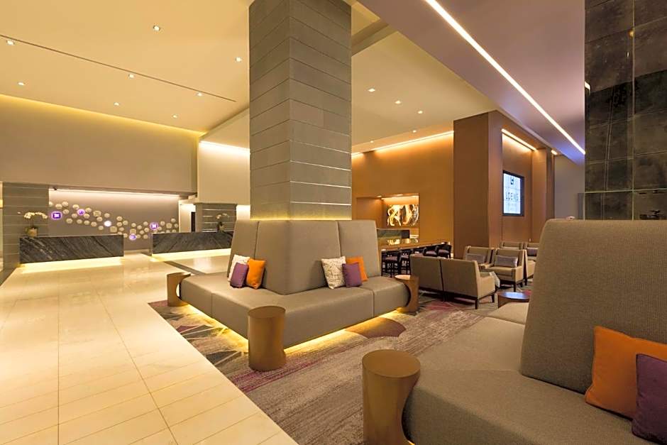 Loews Hollywood Hotel