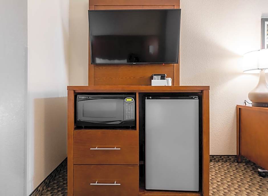 Comfort Suites Troy-I75