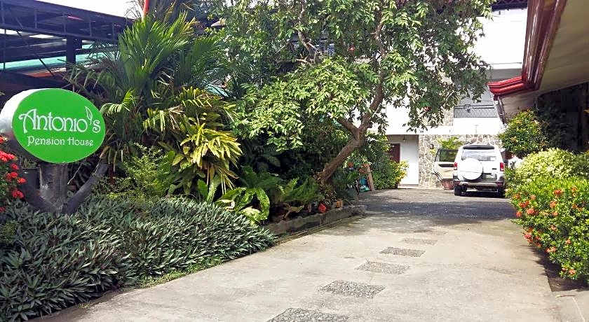 Antonios Pension House