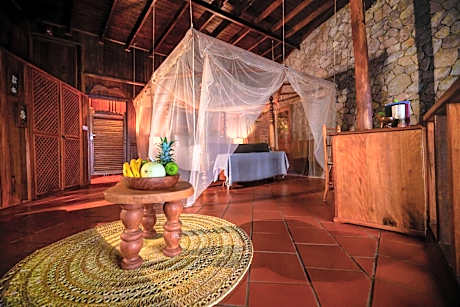 Hilltop Dream Suite