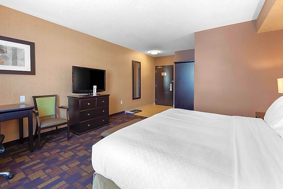 Best Western Plus Fox Creek