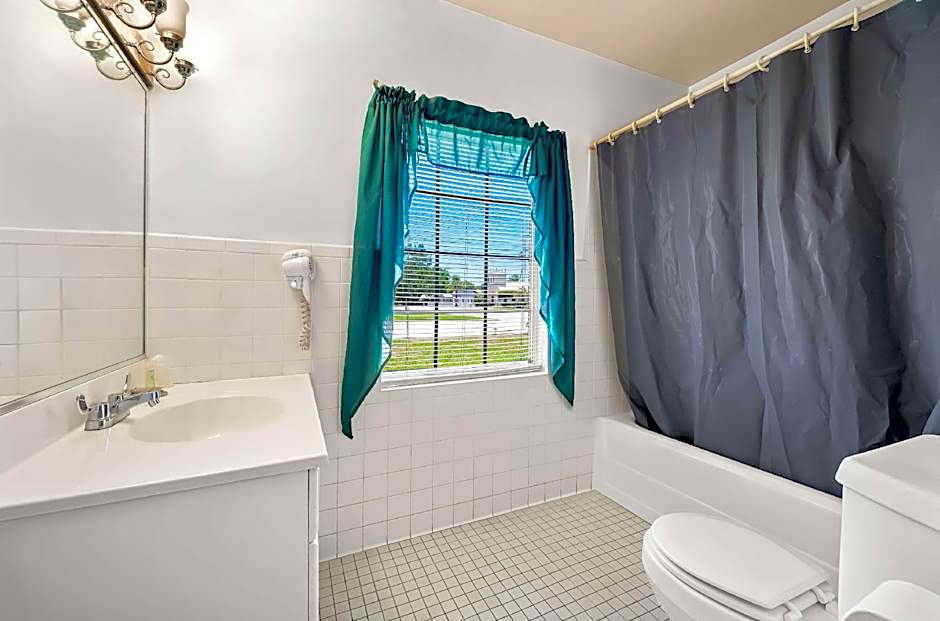 Americas Best Value Inn Historic Clewiston Inn