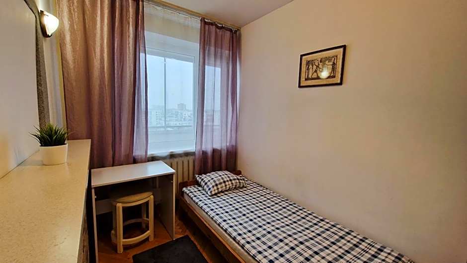 Niebieski Meander Pokoje blisko metra