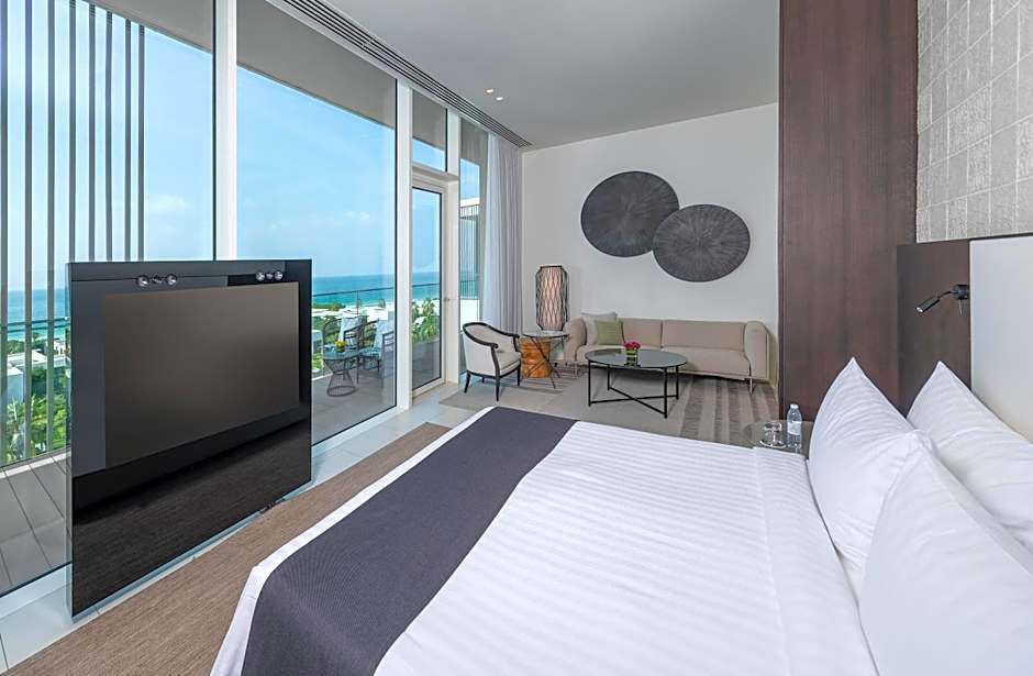 Photo 1 of 2 of Premier Suite, Ocean View, Terrace
