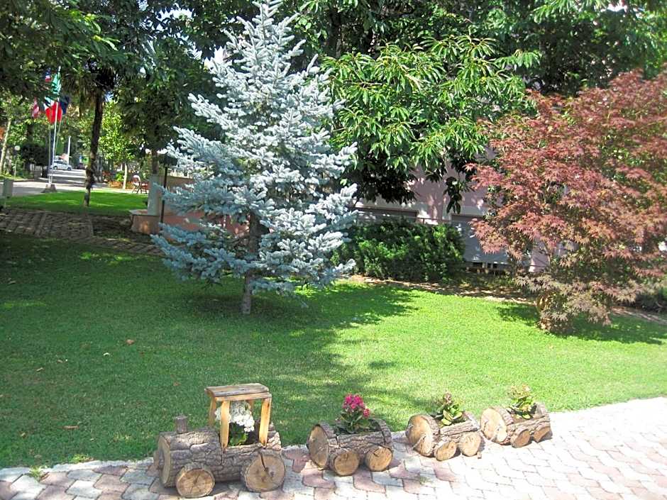 Hotel Gioia Garden