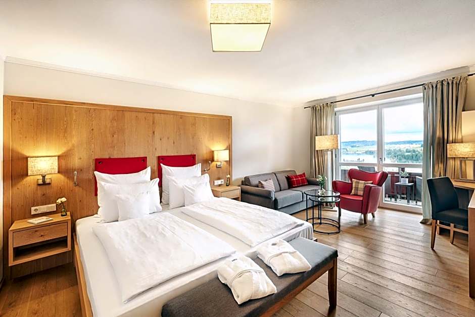 Hotel Auf der Gsteig GmbH