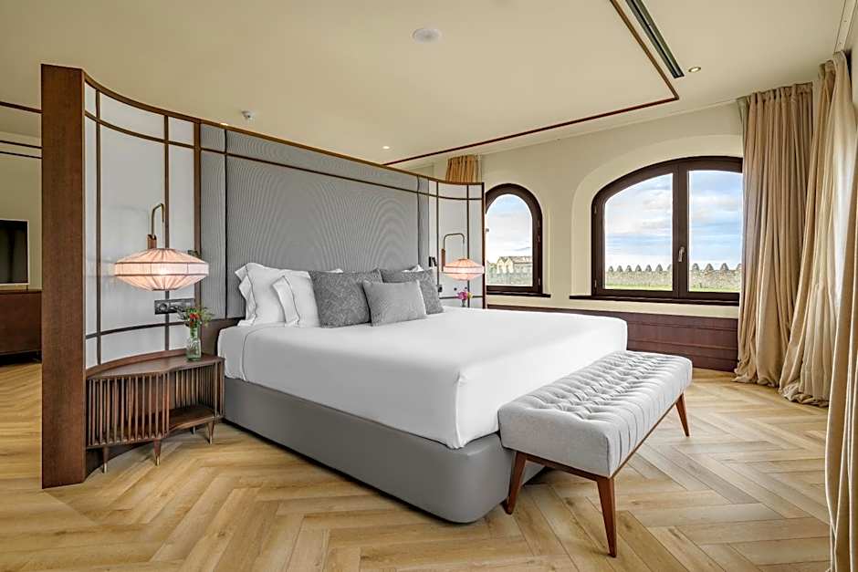 Hotel Palacio de Luces