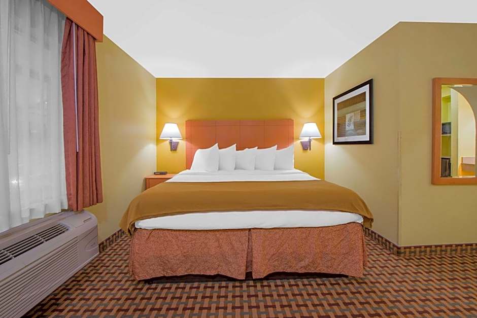 Days Inn by Wyndham Lubbock South