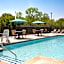 La Quinta Inn & Suites by Wyndham San Antonio Seaworld LAFB